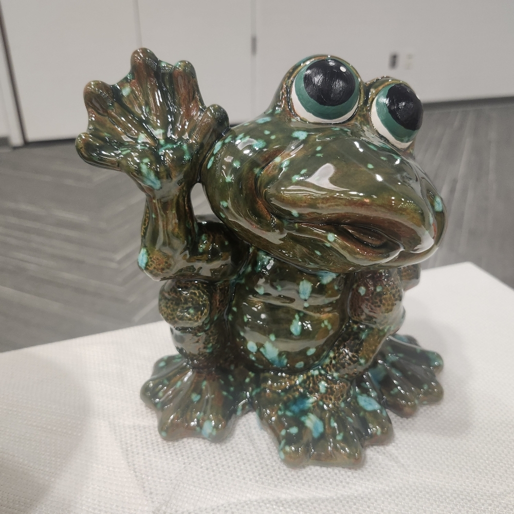 Ceramic Garden Frog